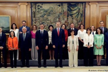 Por primera vez un gabinete en España tiene más mujeres que hombres