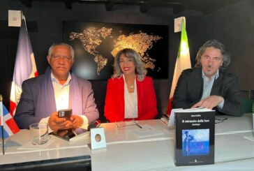 Juan Colón presenta en Milán su nuevo libro: “El Milagro de la Luz”