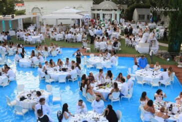 Voucher “il Turismo in onda” fa tappa a Villa ReNoir, per seguire l’esclusivo evento “Water Dinner Show”